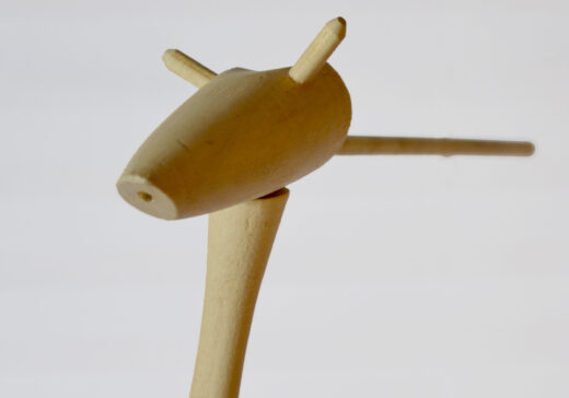 Escultura con Torno de madera